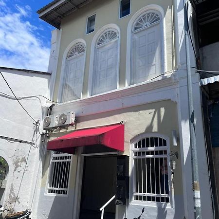 Sunshine House Otel George Town Dış mekan fotoğraf