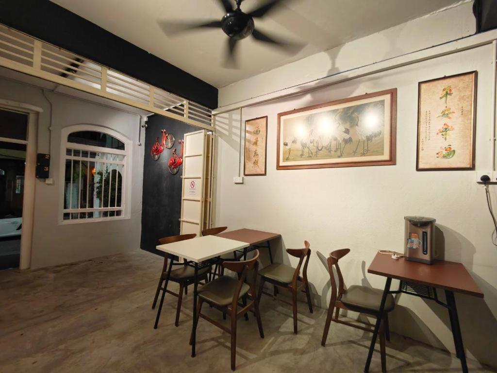 Sunshine House Otel George Town Dış mekan fotoğraf